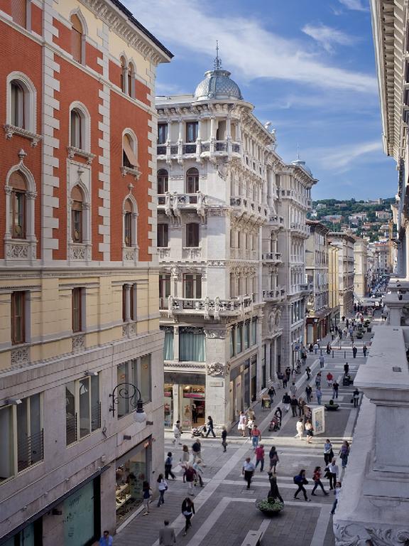 Hotel Continentale Trieste Exterior foto